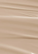 تحميل الصورة إلى عارض المعرض، طلاء أظافر تافي سويرل L 2566 15 مل