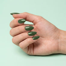 Load image into Gallery viewer, N 2839 – Deep Emerald Gel Polish – 15 ml | TPO & HEMA Free Long-Lasting, High-Glossy Jewel Green Gel Polish