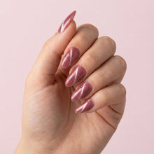 تحميل الصورة إلى عارض المعرض، N3106 – Petal Crush Gel Polish – 15ml | Long-Lasting, Magnetic Cat-Eye Pink Gel Nail Polish