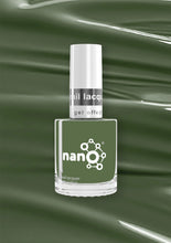 Load image into Gallery viewer, L 2697 Hunter Green Nail Polish 15ml
