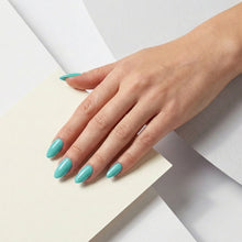 تحميل الصورة إلى عارض المعرض، طلاء أساس مطاطي من Turquoise Waters 15 مل 
