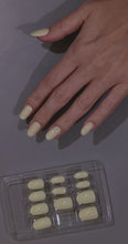 Load and play video in Gallery viewer, Nano® Ivory Glow Pressed on Nails - 24pcs Self-Adhesive | Soft Cream Finish, Glossy Nude Fake Nails Set
